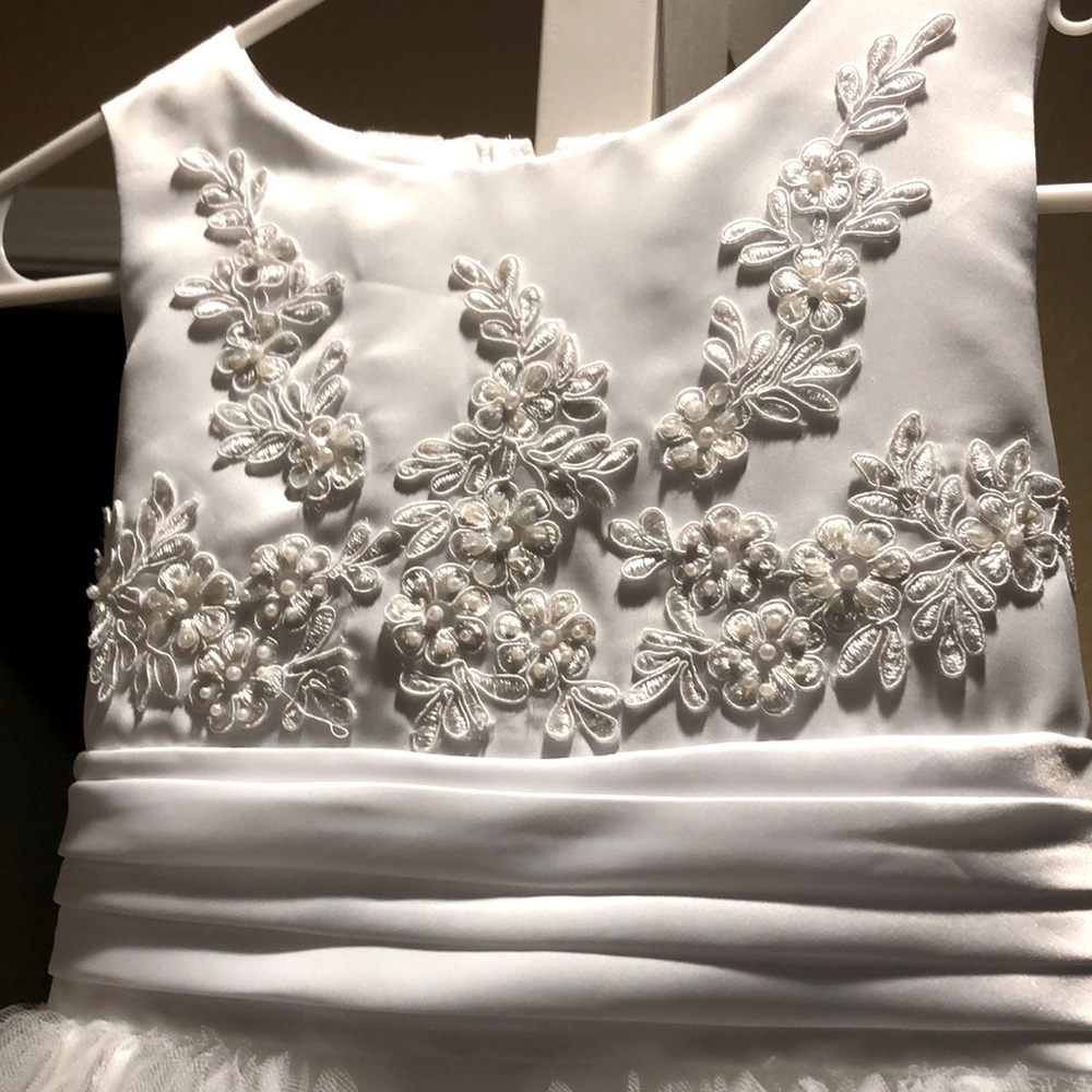 Beautiful flower girl formal dress